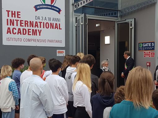 La recente inaugurazione della nuova sede di The International Academy in via Varzi a Busto Arsizio