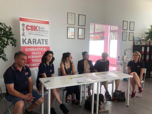 Mens sana in corpore sano: ginnastica dolce per anziani più letture con Csk e Galleria Boragno