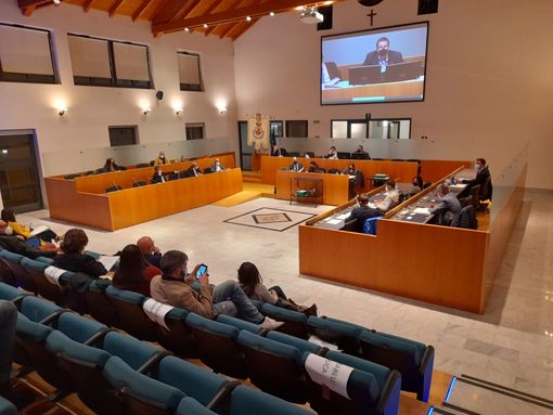 Accoglienza ucraini a Gallarate, il punto del sindaco. Unanimità del Consiglio comunale, tra scenari internazionali, nazionali e locali Accoglienza ucraini a Gallarate, il punto del sindaco. Unanimità del Consiglio comunale, tra scenari internazionali, nazionali e locali