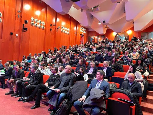 Violenza sulle donne, Busto insegna come combatterla con la formazione