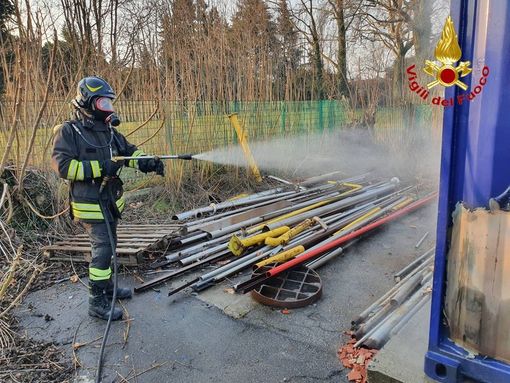 Vigili del Fuoco in azione a Gallarate, via XXIV Maggio