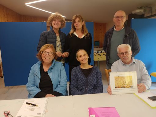 La Casa Gialla raddoppia. Con l'Albero della Vita a Olgiate La Casa Gialla raddoppia. Con l'Albero della Vita a Olgiate
