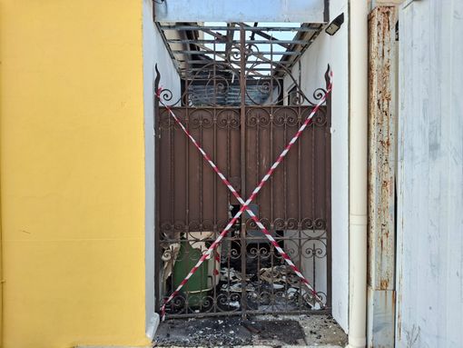 Prende fuoco una tettoia, paura e poi sollievo sul Sempione Prende fuoco una tettoia, paura e poi sollievo sul Sempione