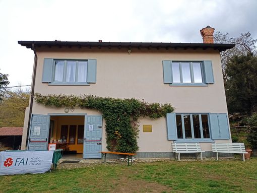 Gavirate, alla “Casina Rosa” la consegna ufficiale del calesse che fu dello scrittore Guido Morselli Gavirate, alla “Casina Rosa” la consegna ufficiale del calesse che fu dello scrittore Guido Morselli