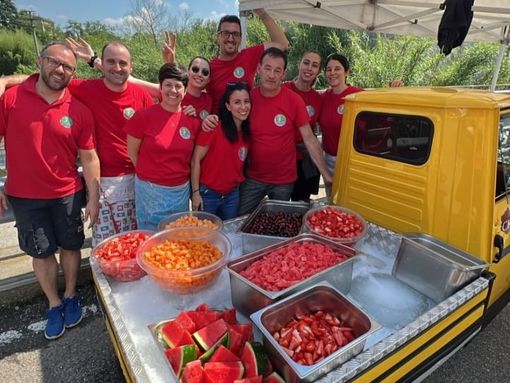 Nelle prime foto, due momenti degli scorsi Girinvalle. Sotto, le locandine degli appuntamenti in programma