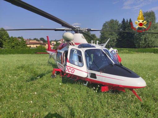Si perde al Campo dei Fiori, escursionista recuperato dall'elicottero dei vigili del fuoco