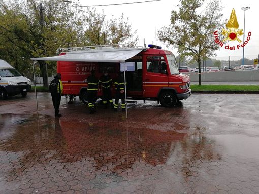 Castellanza, scompare una donna. Task force in azione per le ricerche, in volo anche l'elicottero Castellanza, scompare una donna. Task force in azione per le ricerche, in volo anche l'elicottero