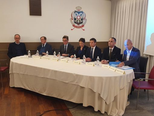 Le richieste delle imprese alla politica: «No sussidi e tasse ideologiche, ma sostegno agli investimenti» Le richieste delle imprese alla politica: «No sussidi e tasse ideologiche, ma sostegno agli investimenti»