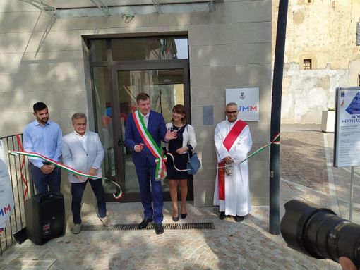 Taglio del nastro per il Numm di Gorla Maggiore