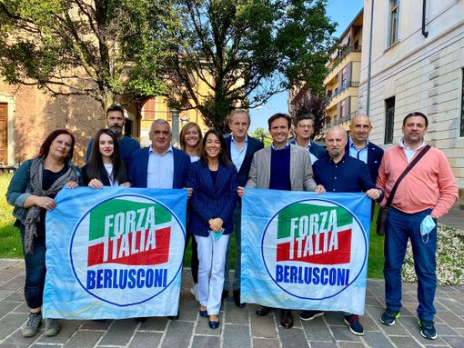 La senatrice Licia Ronzulli a Busto La senatrice Licia Ronzulli a Busto