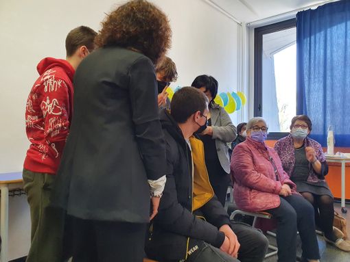 L’Isis Facchinetti di Castellanza accoglie Mycola, fuggito dalla guerra: «Non sei solo» L’Isis Facchinetti di Castellanza accoglie Mycola, fuggito dalla guerra: «Non sei solo»