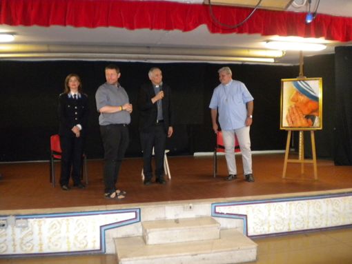 Il cardinale Zuppi incontra i detenuti di Busto: «Buttare le chiave non è la soluzione»