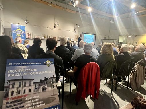 VIDEO.  «Basta deserto e pericoli,  piazza Vittorio Emanuele riparta dai bambini». Ma è  sempre il monumento a "scaldare" i bustocchi