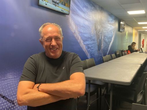 Massimo Da Rin al primo giorno da allenatore del Varese. Sotto in gallery con il presidente Carlo Bino Massimo Da Rin al primo giorno da allenatore del Varese. Sotto in gallery con il presidente Carlo Bino