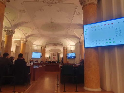 Il Centro per l’impiego si sposta da Tradate a Venegono Inferiore. Via libera in Provincia, il rammarico della Lega