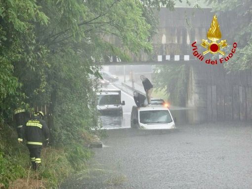 Un'immagine simbolo del nubifragio del 2 giugno nel Varesotto Un'immagine simbolo del nubifragio del 2 giugno nel Varesotto