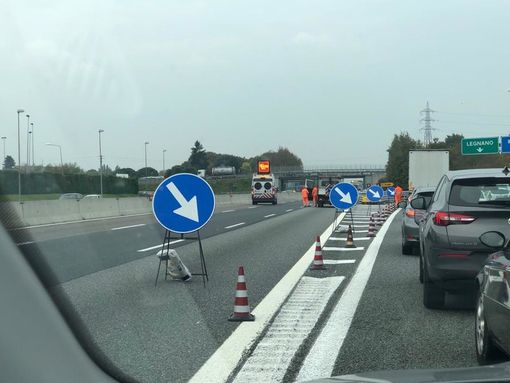 Lavori notturni sull'autostrada: chiusa la diramazione Gallarate-Gattico Lavori notturni sull'autostrada: chiusa la diramazione Gallarate-Gattico