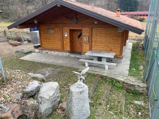 La sede del gruppo degli alpini di Azzio Orino