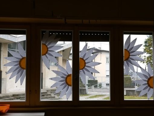 La scuola materna di Bardello compie 90 anni e festeggia con un libro delle ricette preferite dai bambini