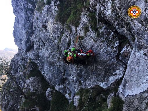 Esercitazione al Campo dei Fiori per i tecnici del Soccorso Alpino della XIX Delegazione Lariana