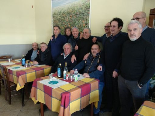 Al Cuor di Sasso sono tornati in campo i "ragazzi" del Varese anni 70