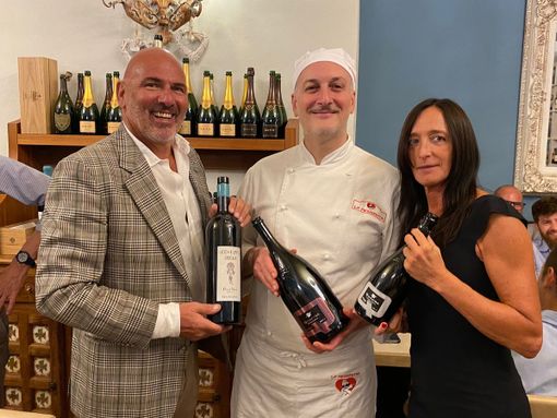 Alla Piedigrotta una serata di grandi bollicine: il Pinot Nero di Quadra è pura magia