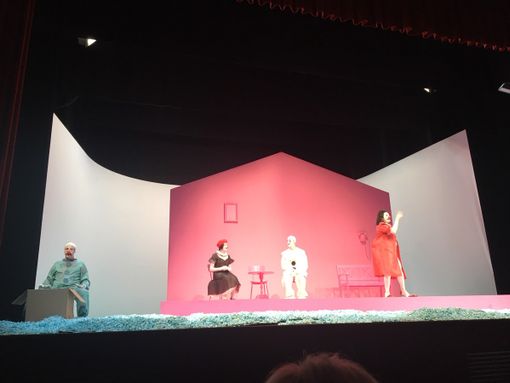 Successo di pubblico per Lo zoo di vetro andato in scena al teatro di Varese