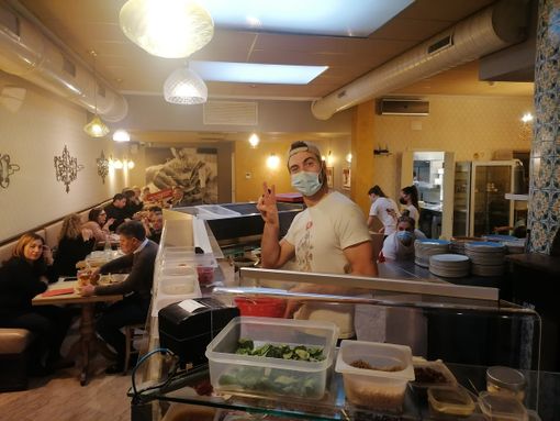 Lunedì in giallo e Varese si riaccende: ristoranti aperti a pranzo e colazioni al bar finalmente seduti