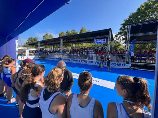 Festival dei Giovani “Gian Antonio Romanini”: sul lago di Varese il talento e la passione di 2.138 giovani canottieri