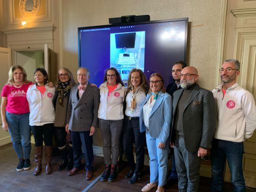 Tumore al seno: Caos e Lilt coinvolgono la cittadinanza per promuovere la prevenzione e supportano la Breast Unit portando un ecografo in dono