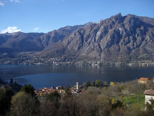 Ferragosto 2021. Anche quest'anno ferie &quot;autarchiche&quot;: i laghi e le valli del Varesotto tra le mete preferite