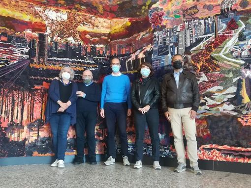 Laveno "incontra" Dante e raccoglie fondi per la Croce Rossa del Medio Verbano Laveno "incontra" Dante e raccoglie fondi per la Croce Rossa del Medio Verbano