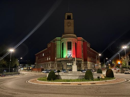Anniversario della fondazione della Polizia di Stato. La Questura si veste di tricolore