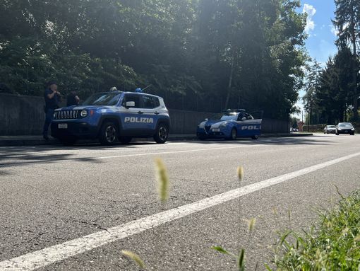 Vasta operazione antidroga nell'Alto Varesotto: fermati e deferiti tre spacciatori. Otto patenti e mezzi sequestrati