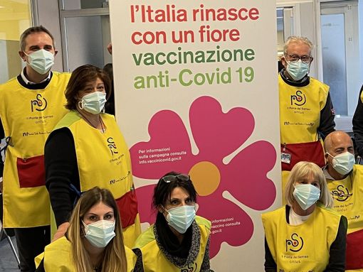 Crivellaro (Il Ponte del Sorriso) scrive a Figliuolo: «Riammettere tra le persone da vaccinare i volontari che operano nei centri vaccinali» Crivellaro (Il Ponte del Sorriso) scrive a Figliuolo: «Riammettere tra le persone da vaccinare i volontari che operano nei centri vaccinali»
