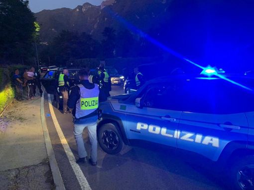 FOTO. Favoreggiamento dell'immigrazione clandestina tra Italia e Svizzera: arrestato un "passatore" di Porto Ceresio