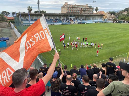 VIDEO - Capitan Disabato: «Questa vittoria è per Gazo». La curva: alle 23 tutti allo stadio