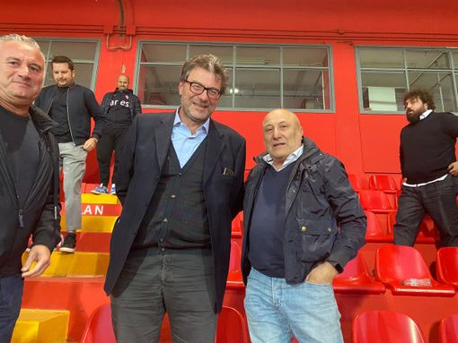 Giancarlo Giorgetti vicino all'amico e dirigente calcistico Giorgio Scapini Giancarlo Giorgetti vicino all'amico e dirigente calcistico Giorgio Scapini