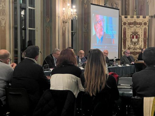 Varese avrà una via o una piazza Maroni. Il consiglio comunale si unisce su Bobo