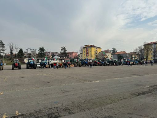 La protesta dei trattori arriva nel Varesotto. I mezzi sulla Varesina La protesta dei trattori arriva nel Varesotto. I mezzi sulla Varesina