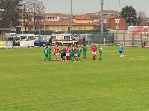 D'Orazio in ospedale ma non ha mai perso i sensi. Rossi: «Sembrava tutto a posto. Abbiamo giocato da squadra vera» D'Orazio in ospedale ma non ha mai perso i sensi. Rossi: «Sembrava tutto a posto. Abbiamo giocato da squadra vera»