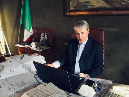 Tremila positivi in un giorno in provincia di Varese, Galimberti: «I dati non sono chiari e precisi. E' un problema enorme» Tremila positivi in un giorno in provincia di Varese, Galimberti: «I dati non sono chiari e precisi. E' un problema enorme»