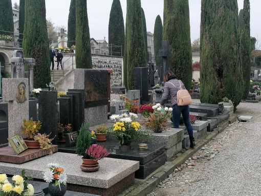 I richiedenti asilo ripuliranno i cimiteri in vista del 1 e 2 novembre I richiedenti asilo ripuliranno i cimiteri in vista del 1 e 2 novembre