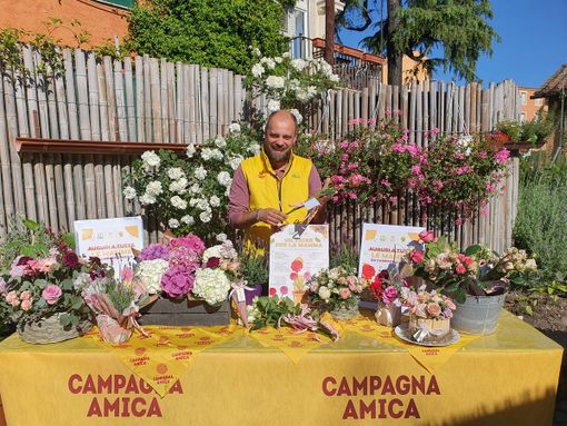 Coldiretti Varese: Festa della Mamma, per 6 cittadini su 10 il regalo sarà floreale Coldiretti Varese: Festa della Mamma, per 6 cittadini su 10 il regalo sarà floreale