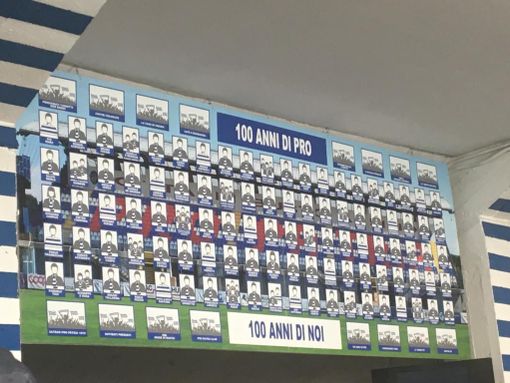 FOTO e VIDEO. Pro Patria Museum: cento figurine, tanti ricordi e infinite emozioni FOTO e VIDEO. Pro Patria Museum: cento figurine, tanti ricordi e infinite emozioni