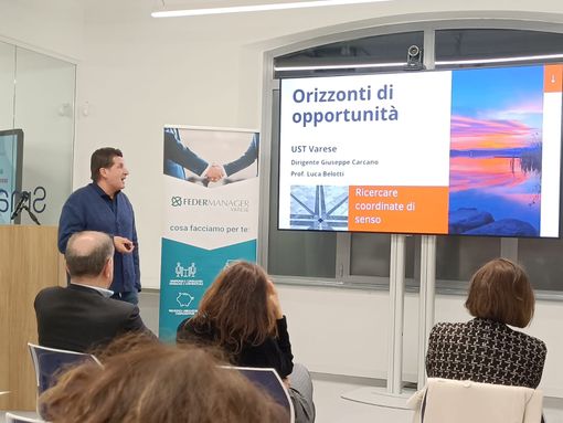 Tra i temi affrontati questa sera durante l'incontro organizzato dal Gruppo Federmanager Minerva di Varese, il professor Luca Belotti ha proposto l'orientamento e la didattica orientativa Tra i temi affrontati questa sera durante l'incontro organizzato dal Gruppo Federmanager Minerva di Varese, il professor Luca Belotti ha proposto l'orientamento e la didattica orientativa