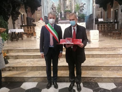 VIDEO. Covid a Varese, il professor Grossi: «La situazione sta lentamente migliorando, ma non dobbiamo abbandonare le misure di protezione» VIDEO. Covid a Varese, il professor Grossi: «La situazione sta lentamente migliorando, ma non dobbiamo abbandonare le misure di protezione»