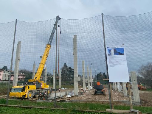 Iniziati i lavori a San Fermo per la parete di arrampicata sportiva: sarà una delle più belle d'Italia