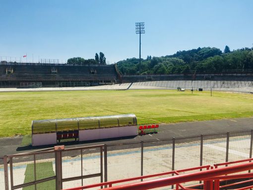 Volete giocare al Franco Ossola, persino sul campo principale, e a Varesello? Da fine agosto si può. Basta affittarli