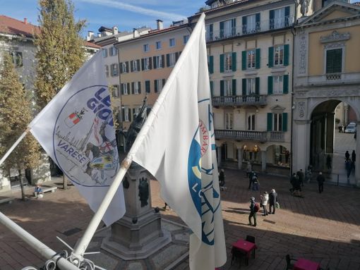 Da domani la Lega torna in piazza per ascoltare i cittadini, tranne a Varese Da domani la Lega torna in piazza per ascoltare i cittadini, tranne a Varese